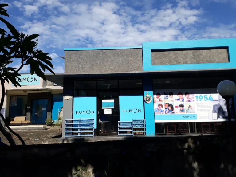 kumon-abiansemal-tampak-depan