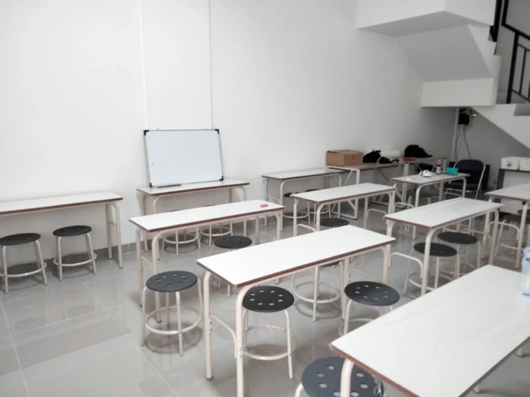 kumon-beryl-commercial-sumarecon-ruang-kelas