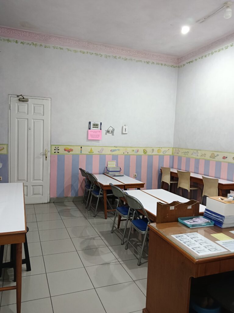 kumon-bni-jelambar_ruang-kelas