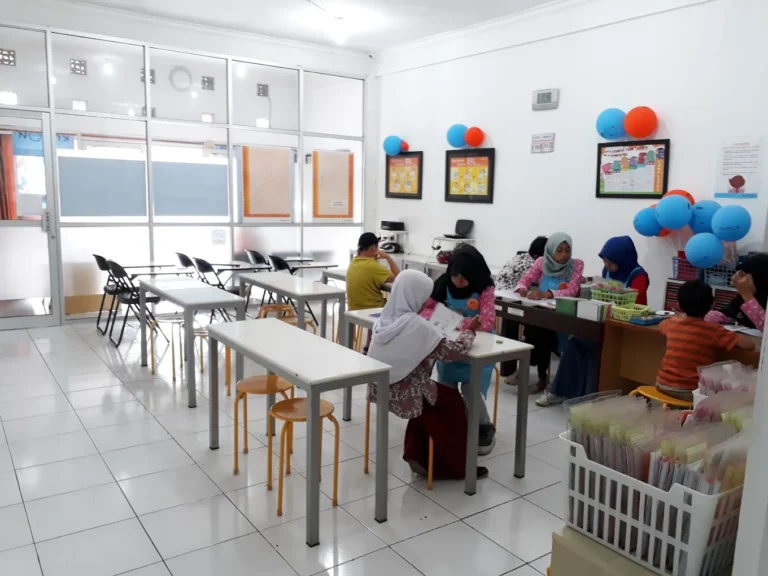 ruang-kelas-8